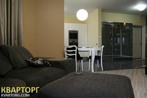 Sell 3-room apartment. Киев, Голосеевская — photo 1