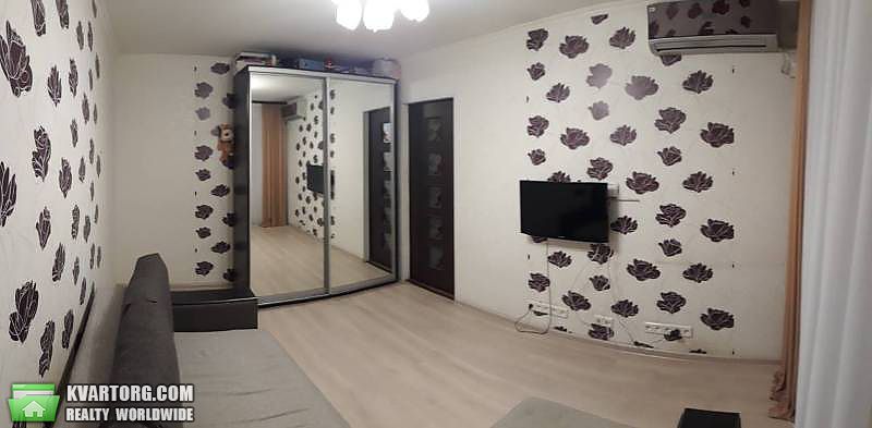 Sell 1-room apartment. Киев,  Оболонский пр — photo 1