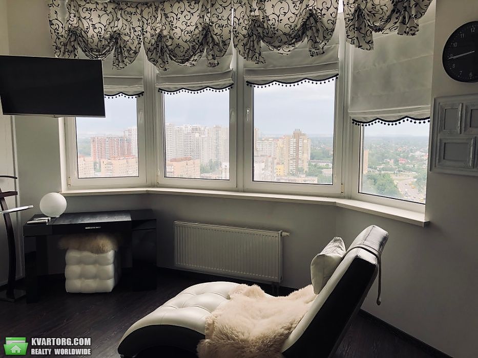 Sell 4-room apartment. Киев,  Никольско-Слободская — photo 4