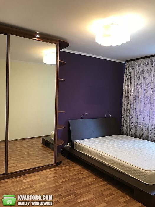 Rent out 2-room apartment. Киев, Бажана — photo 3