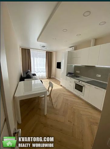 Rent out 2-room apartment. Киев, Вацлава гавела бул — photo 9