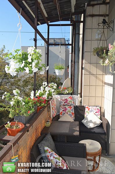 Sell 3-room apartment. Киев,  Воровского — photo 9