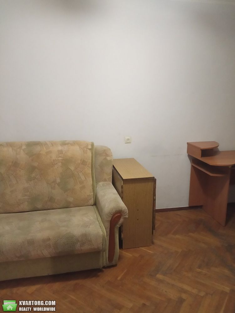 Rent out 2-room apartment. Киев, Миколайчука — photo 5
