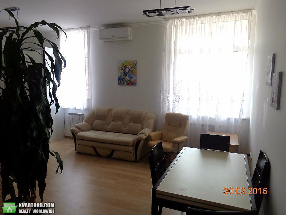 Rent out 2-room apartment. Киев,  Коперника — photo 1