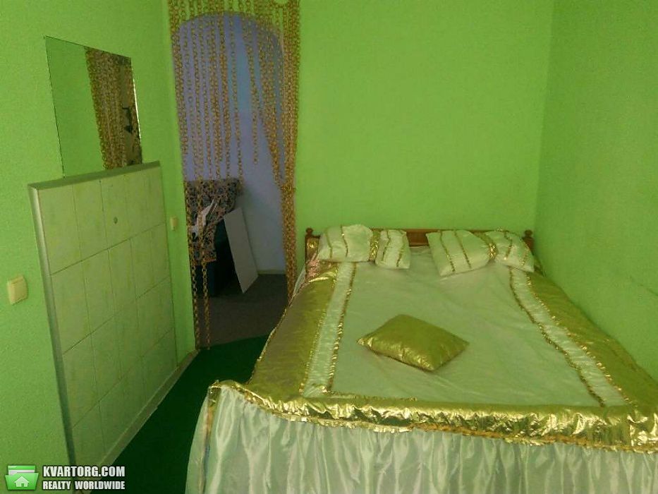 Sell 2-room apartment. Киев, Кириловская — photo 3