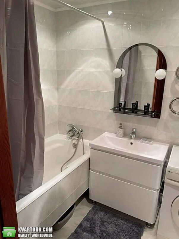 Rent out 1-room apartment. Киев,  Кловский спуск — photo 5