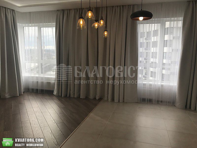 Sell 2-room apartment. Киев,  Заречная — photo 1