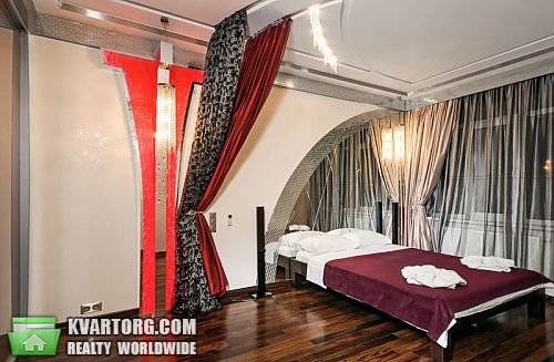 Rent out 2-room apartment. Киев, Белорусская — photo 1