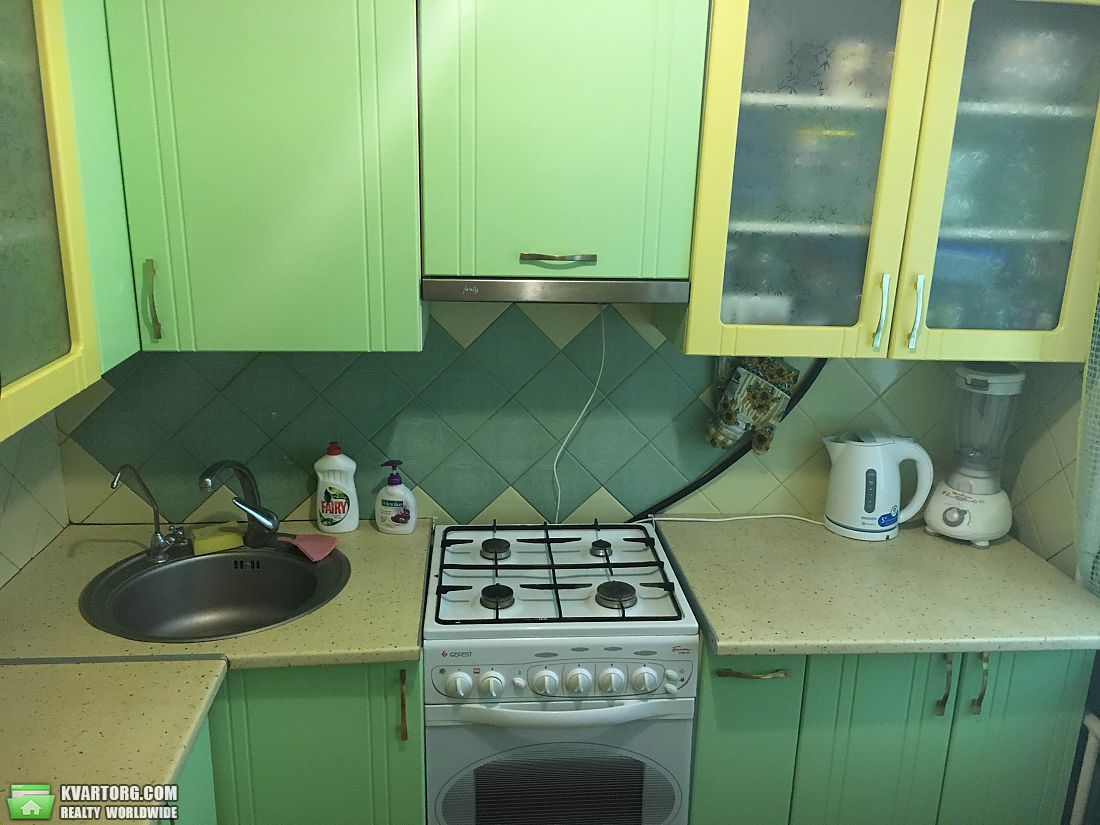Sell 2-room apartment. Киев,  Днепровская наб — photo 2
