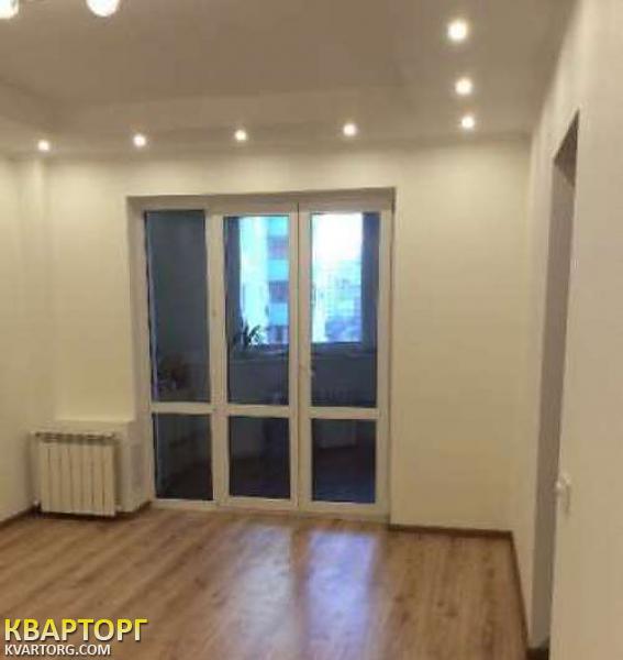 Sell 3-room apartment. Киев,  Глазунова — photo 2