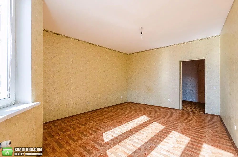 Sell 2-room apartment. Киев,  Днепровская наб — photo 2