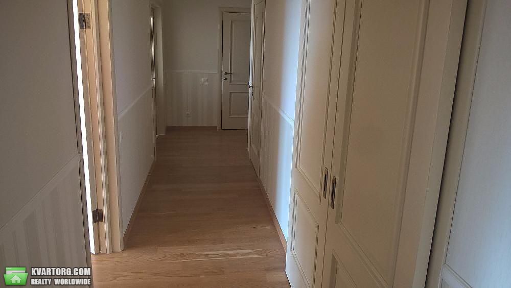 Rent out 3-room apartment. Киев,  Барбюса — photo 5