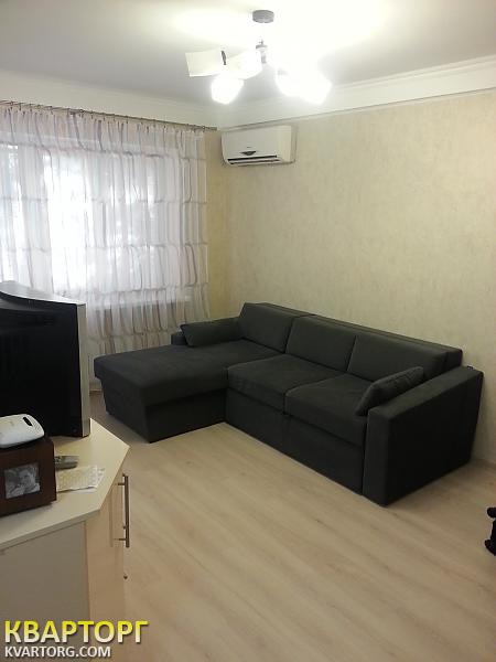 Rent out 1-room apartment. Киев,  Победы пр — photo 1
