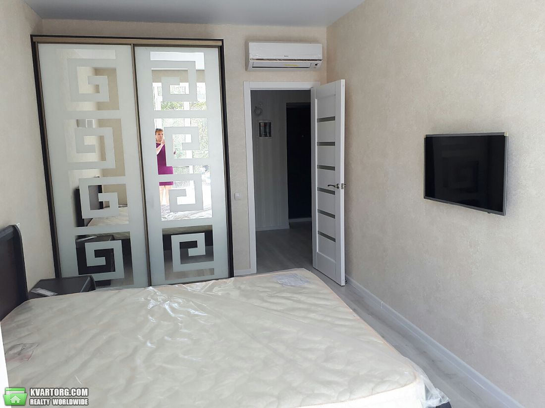 Sell 2-room apartment. Днепропетровск,  Жуковского — photo 2