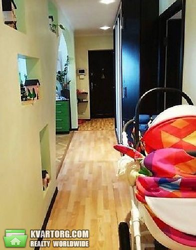 Sell 3-room apartment. Киев,  Малокитаевская — photo 2