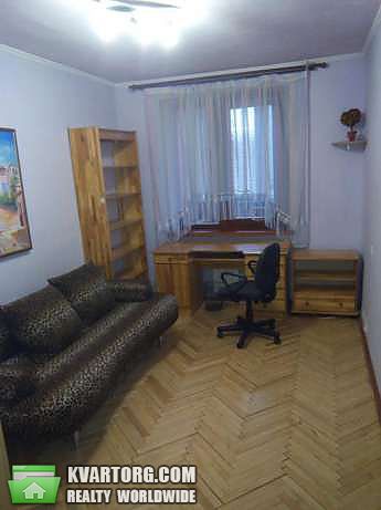 Rent out 3-room apartment. Киев,  Старосельская — photo 4