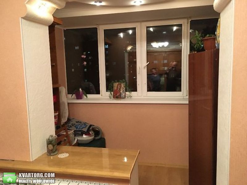 Sell 3-room apartment. Киев,  Руденко — photo 6