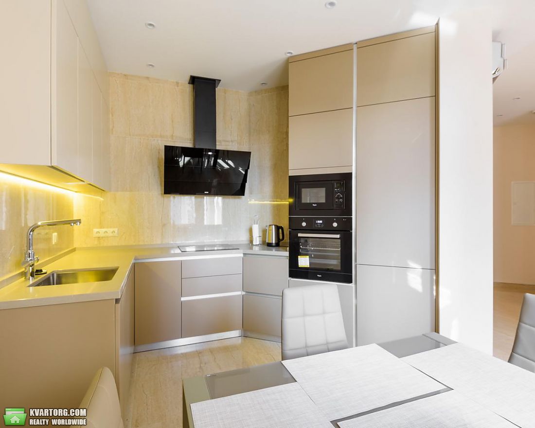 Rent out 2-room apartment. Киев, ул. Барбюса Анри — photo 2