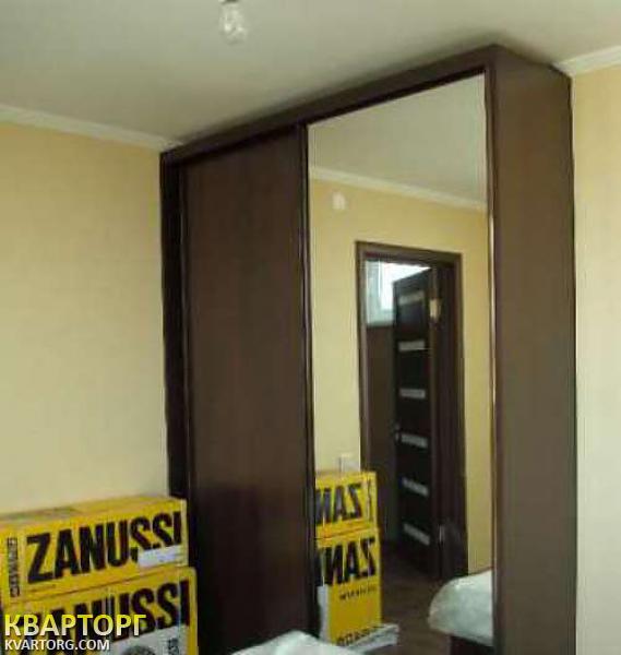 Sell 2-room apartment. Киев,  Урловская — photo 5
