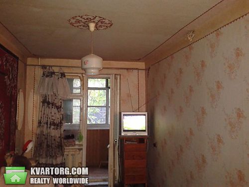 Sell 3-room apartment. Днепропетровск, Набережная Победы — photo 1