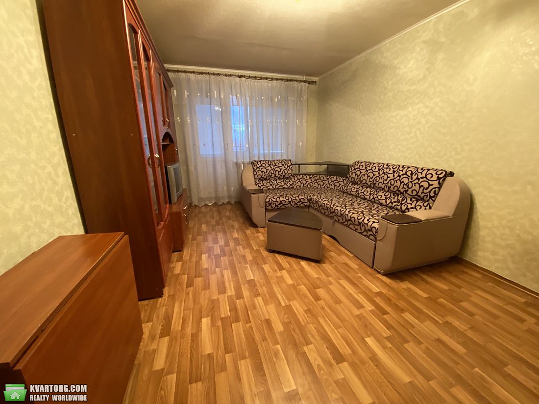 Rent out 1-room apartment. Киев, пр. Слобожанский — photo 1
