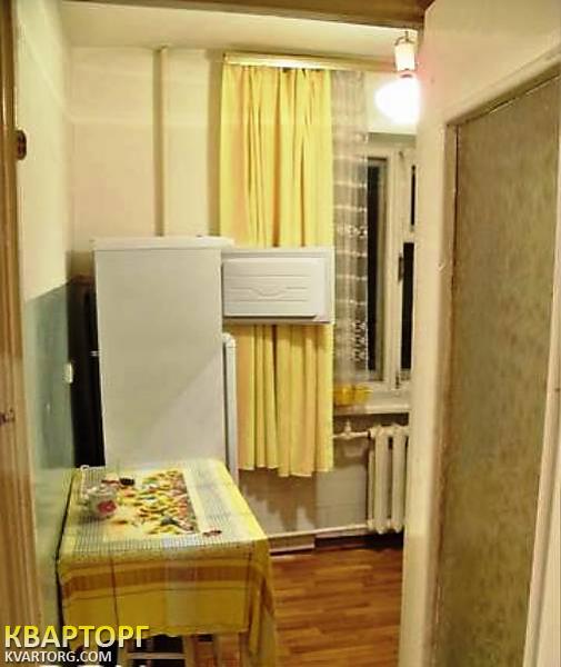 Rent out 2-room apartment. Киев,  Российская — photo 2