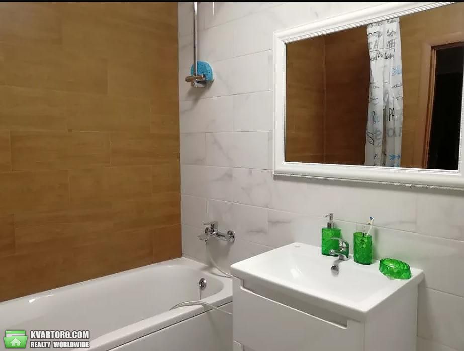 Rent out 2-room apartment. Киев,  Ломоносова — photo 5
