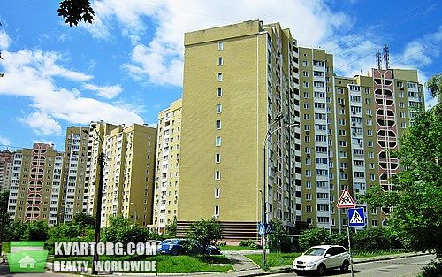 Sell 2-room apartment. Киев,  Машиностроительная — photo 1