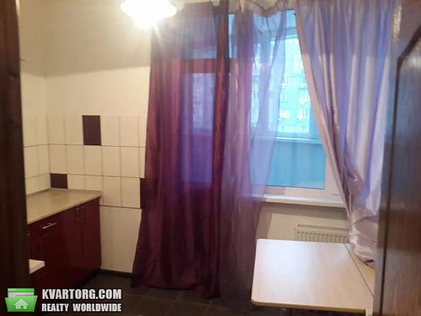 Rent out 1-room apartment. Киев,  Харьковское шоссе — photo 1