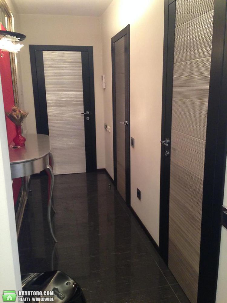 Rent out 2-room apartment. Киев,  Саксаганского — photo 9