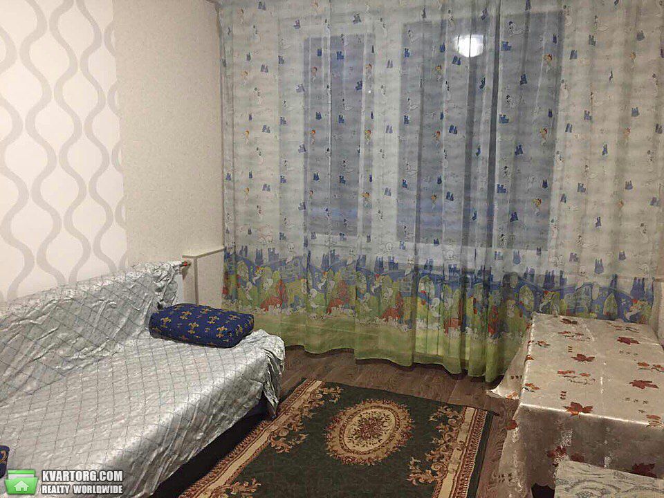 Rent out 3-room apartment. Харьков, Героев Труда — photo 1