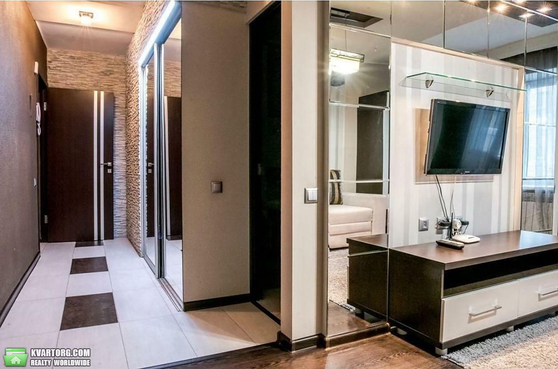 Rent out 1-room apartment. Киев,  Леси Украинки бул — photo 2