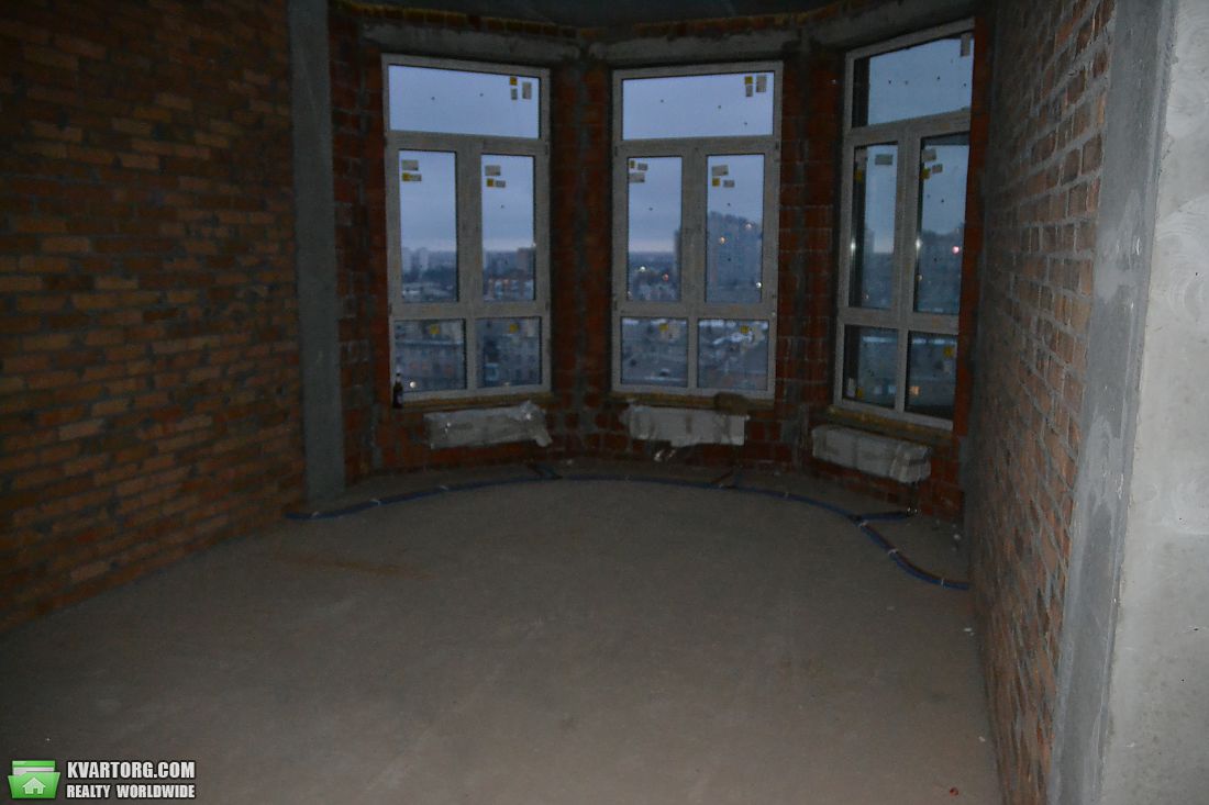 Sell 5-room apartment. Киев,  Строителей — photo 9