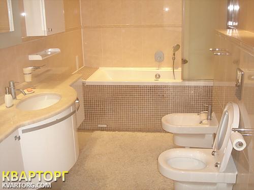 Rent out 2-room apartment. Киев,  Оболонская наб — photo 10