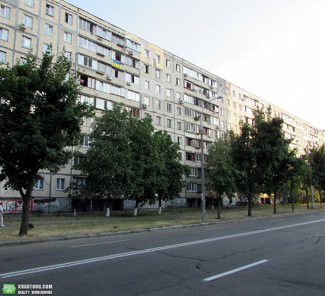 Sell 3-room apartment. Киев,  Тычины пр — photo 2