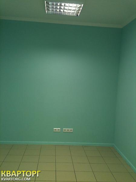 Rent out office. Киев, Коминтерна — photo 1