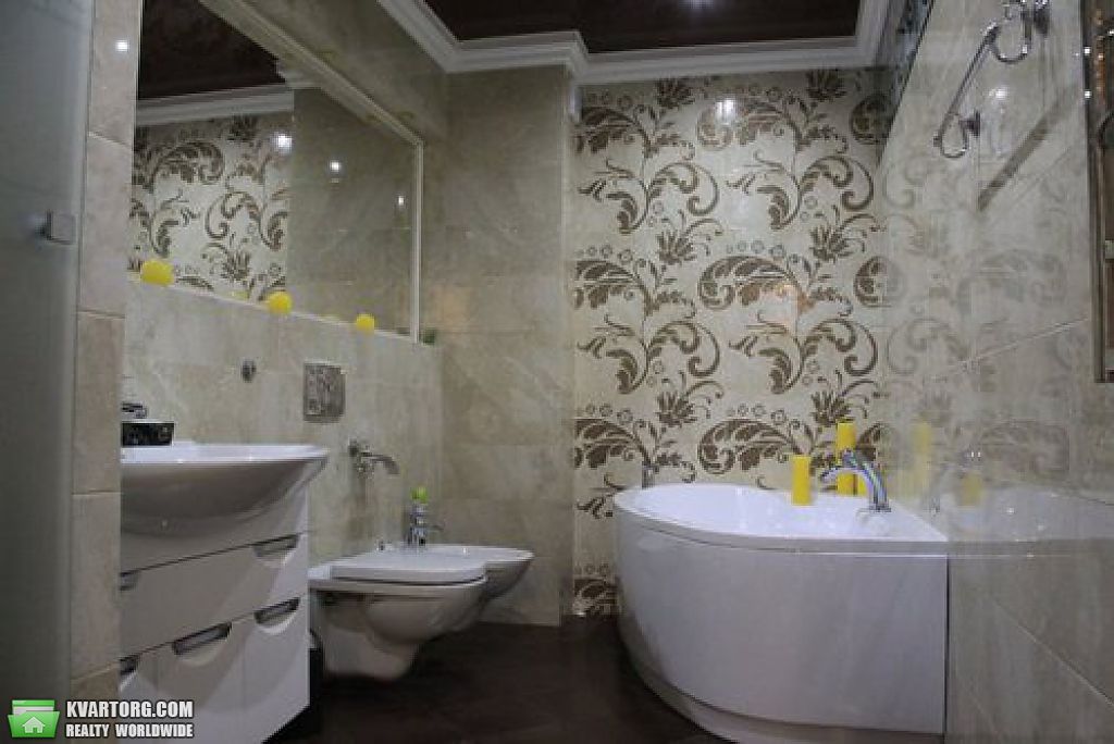 Sell 3-room apartment. Киев, Сикорского — photo 1
