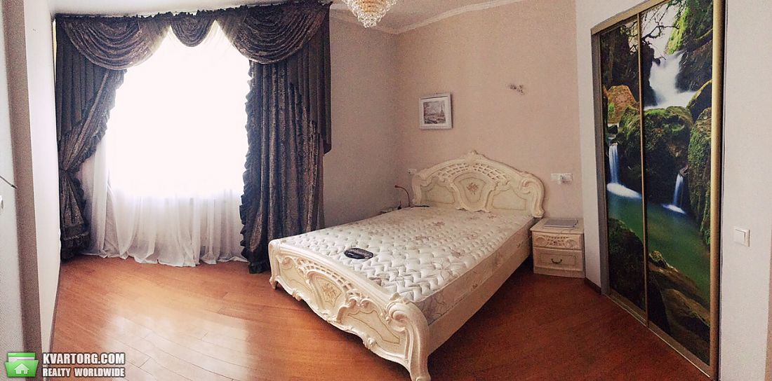 Rent out 2-room apartment. Киев,  Днепровская наб — photo 3