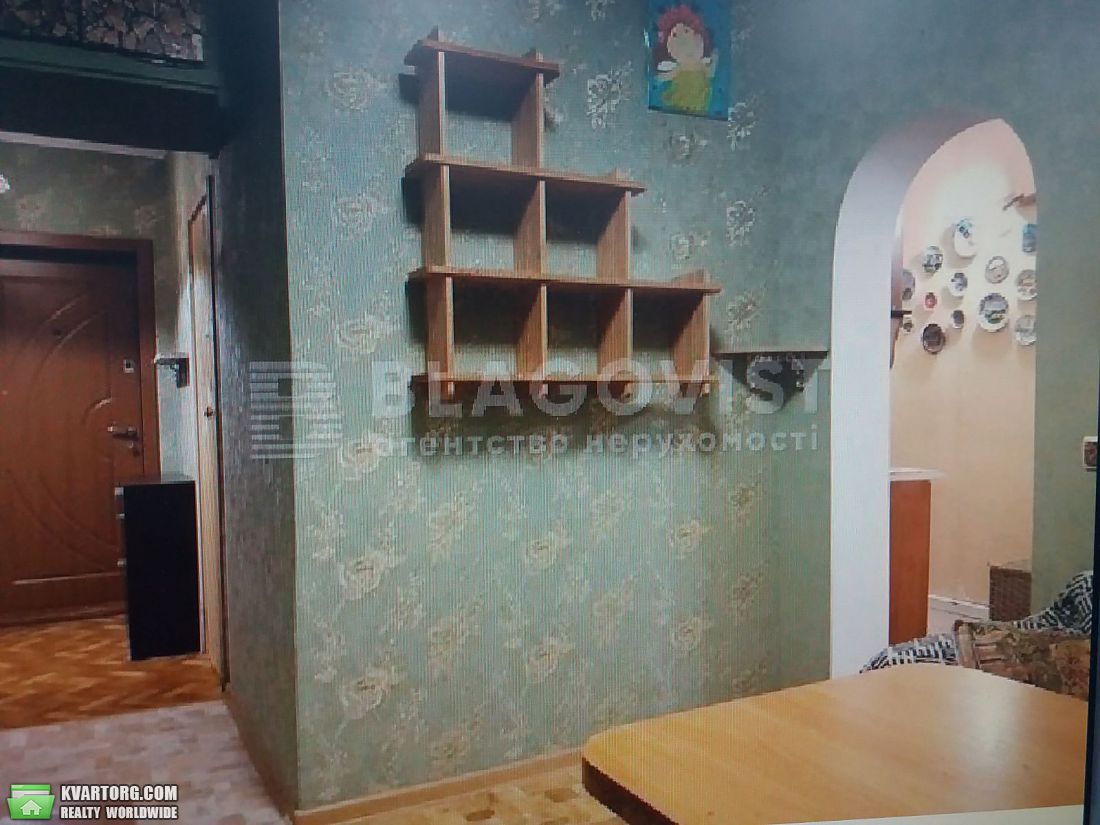 Sell 2-room apartment. Киев,  Лукьяновская — photo 2