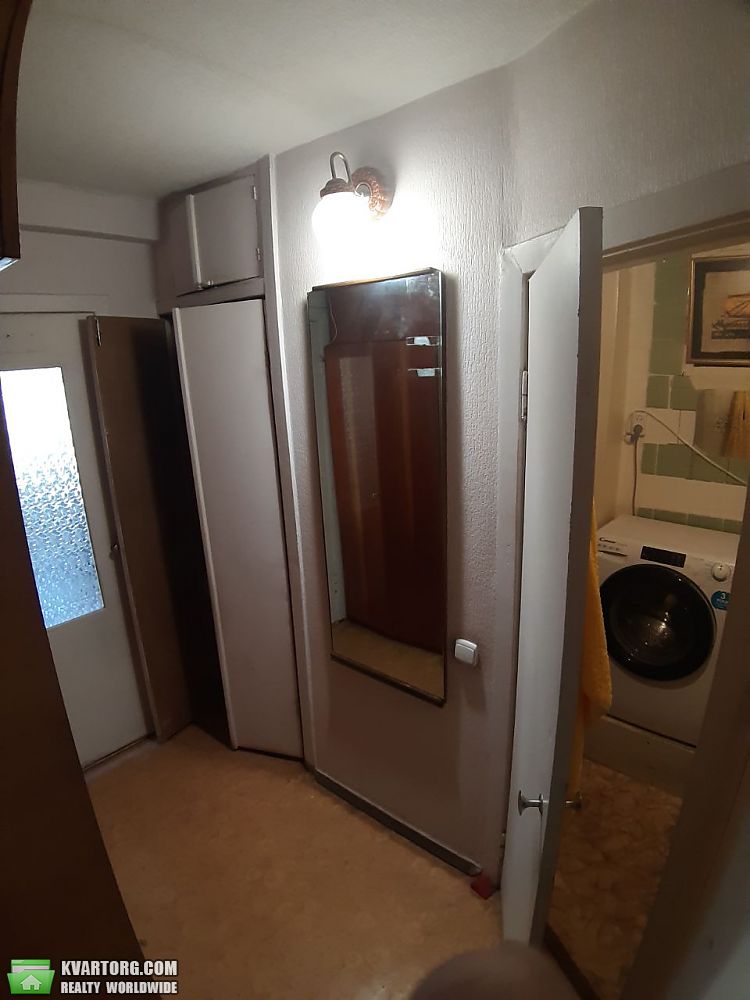 Rent out 2-room apartment. Киев,  Русановский бул — photo 8