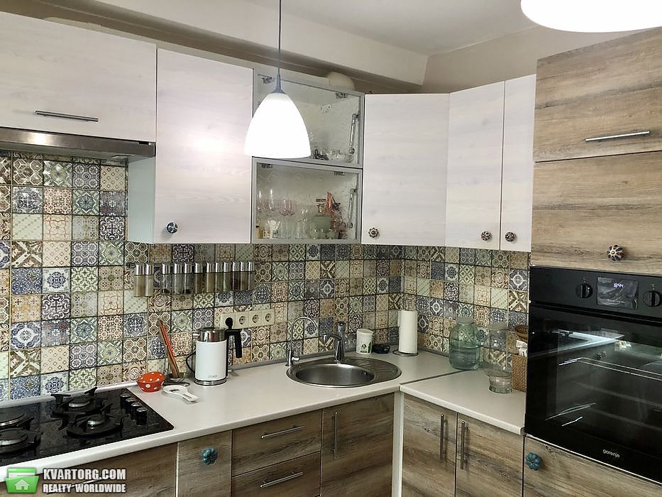 Sell 2-room apartment. Киев,  Васильковская — photo 1