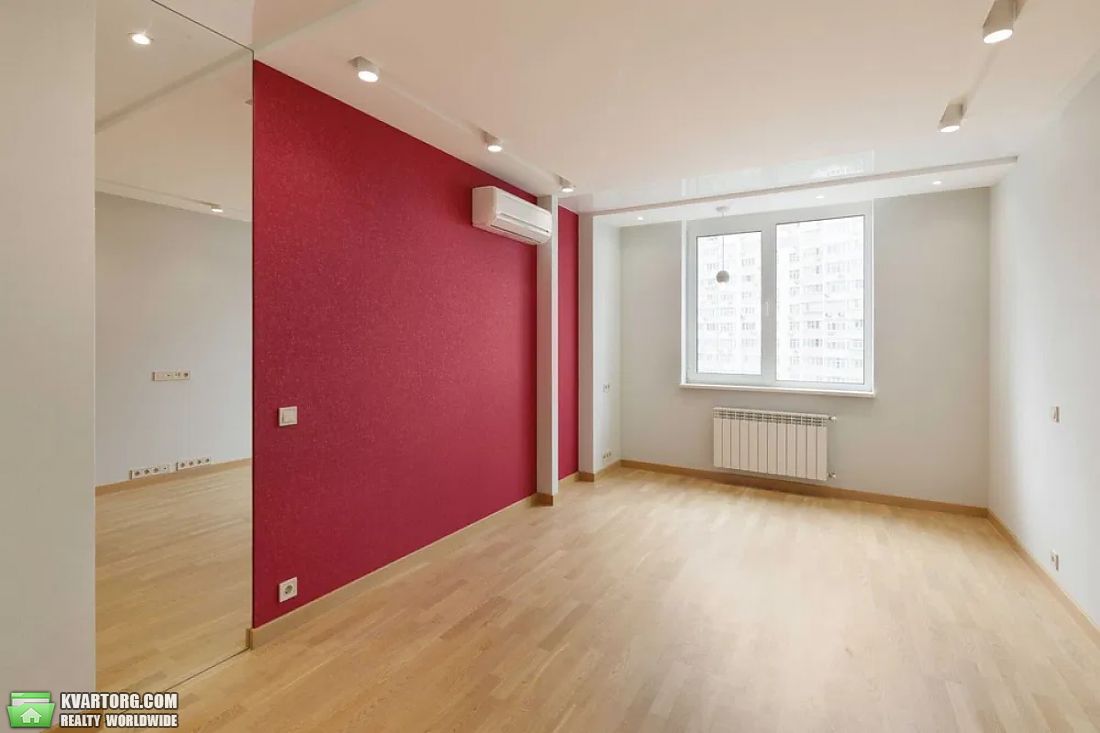 Sell 4-room apartment. Киев,  Чавдар — photo 4