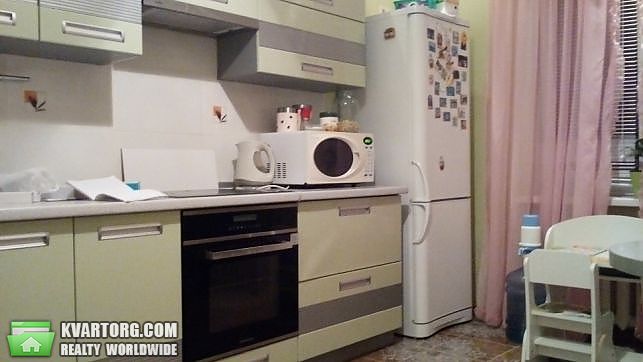Sell 1-room apartment. Киев,  Урловская — photo 1
