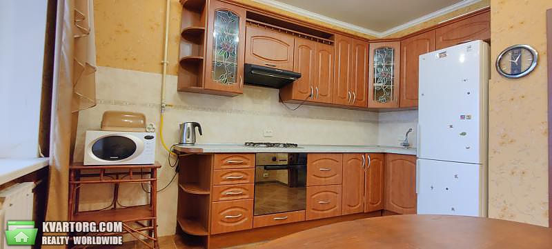 Rent out 1-room apartment. Киев, Чабани — photo 4