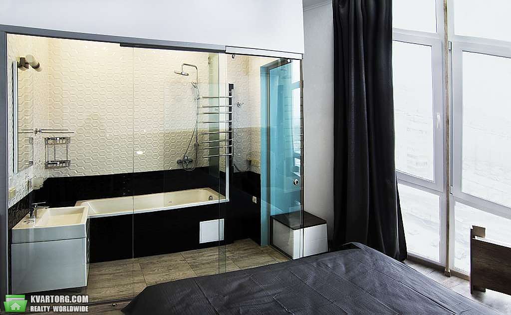 Rent out 2-room apartment. Киев, Оболонский просп. — photo 1