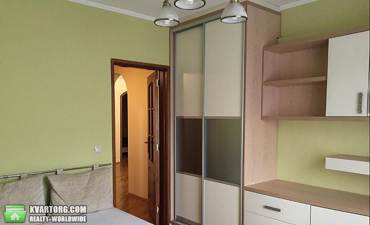 Rent out 3-room apartment. Киев,  Кошица — photo 5