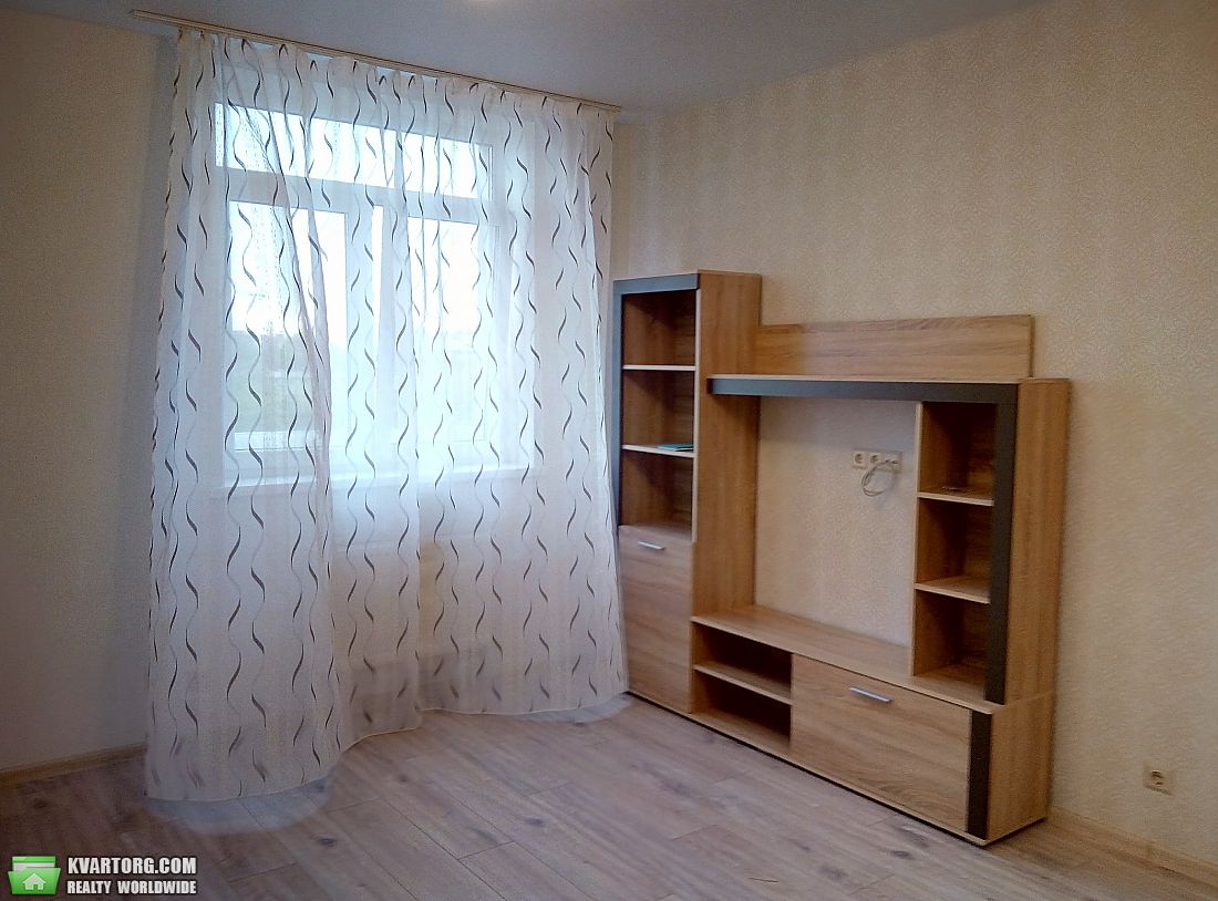 Sell 1-room apartment. Киев,  Гарматная — photo 1