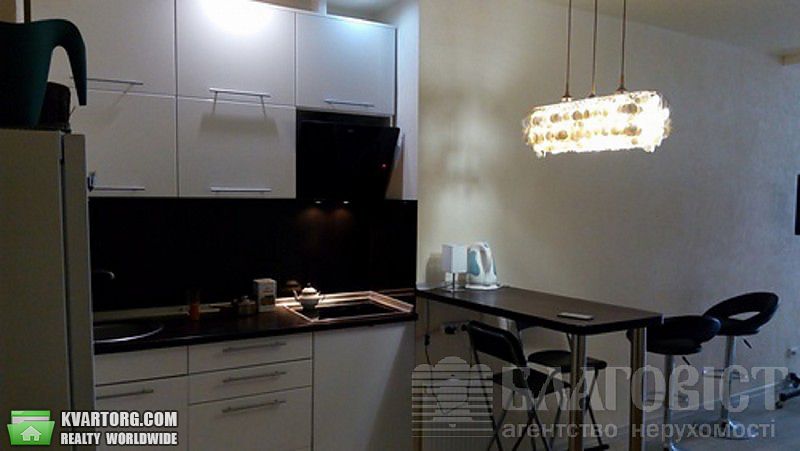 Sell 1-room apartment. Киев,  Жилянская — photo 3