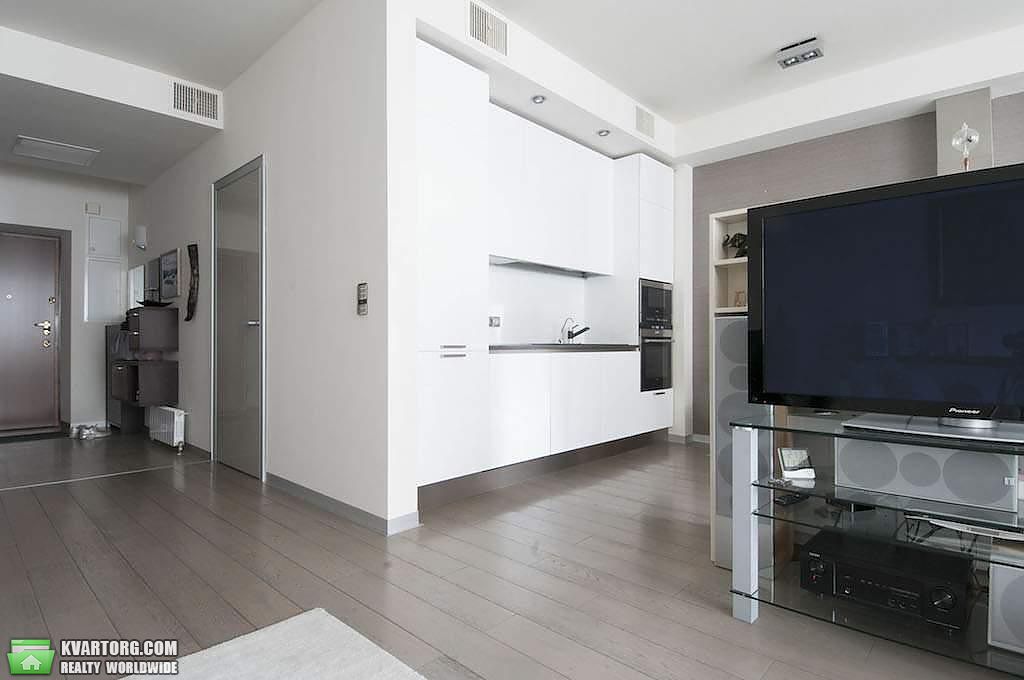 Rent out 4-room apartment. Киев,  Антоновича — photo 2