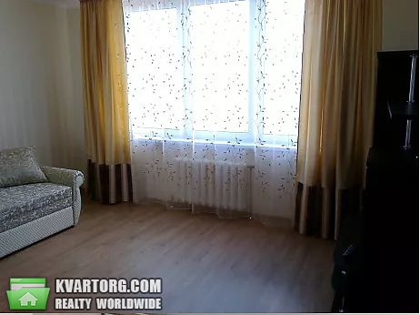 Rent out 1-room apartment. Киев,  Пчелки — photo 2